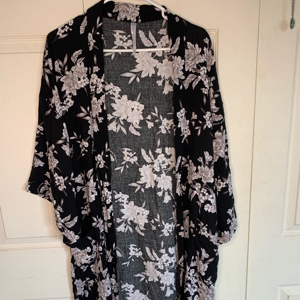 Spiritual gangster floral kimono